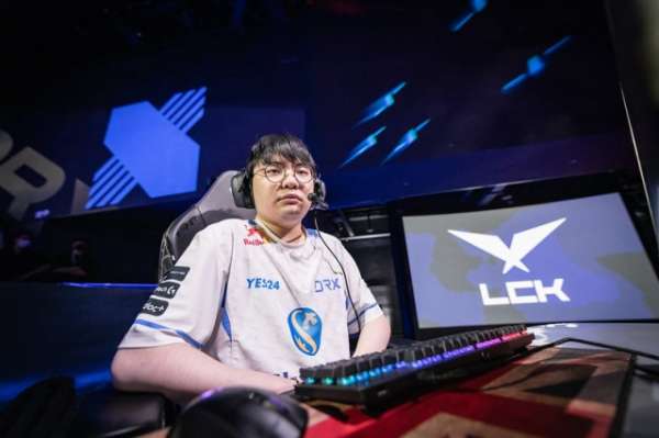 BeryL:想跟Kanavi交手,韩国游戏公司不行,米哈游行!