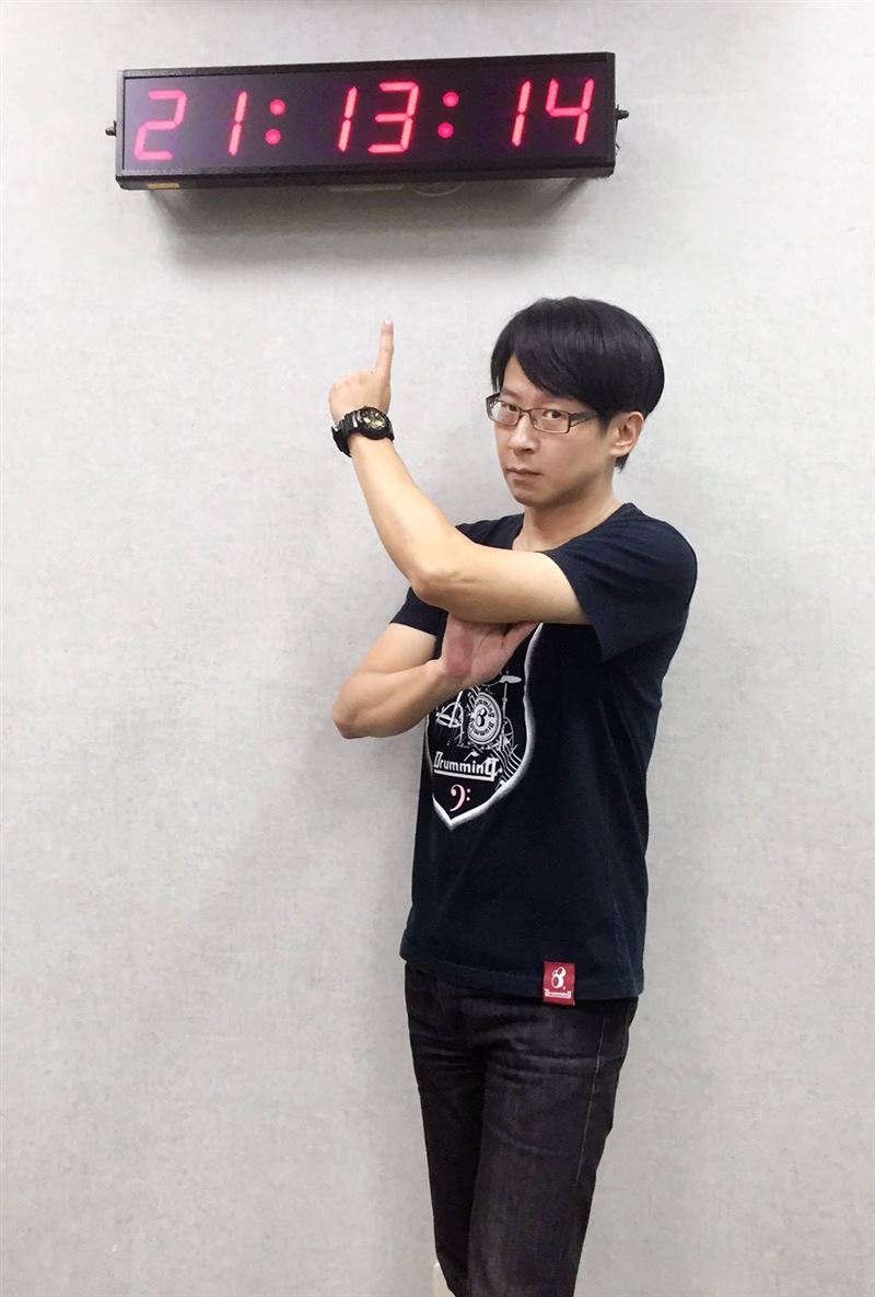 五月天冠佑女兒遭酸虛榮！不忍反擊：五月天筆劃是世界上最多