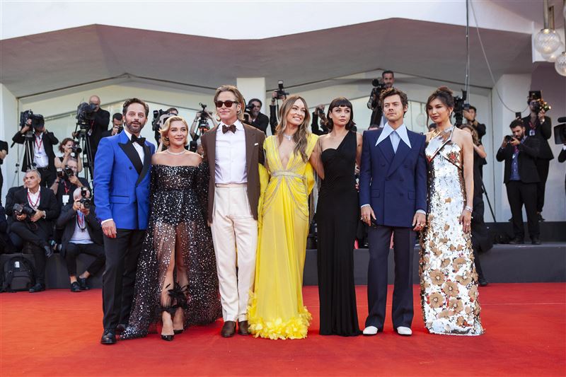 女主角怒了！導演爆拍戲搞失蹤「帶男主角去約會」　劇組揭宮鬥真相