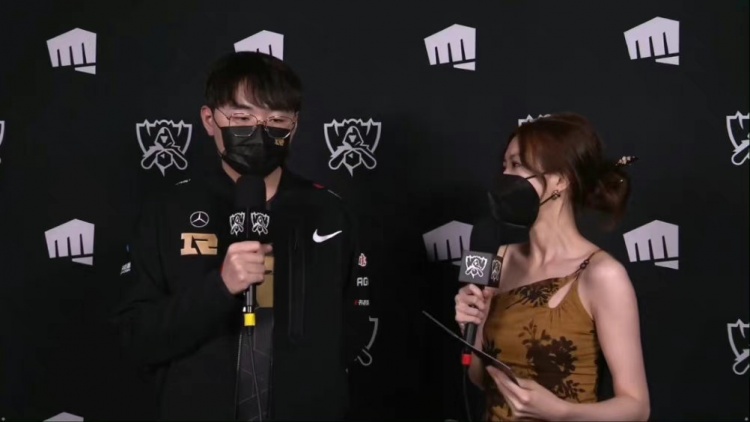 赛后采访RNG上单Breathe：挺想在世界赛上玩狗头，发育起来很震撼