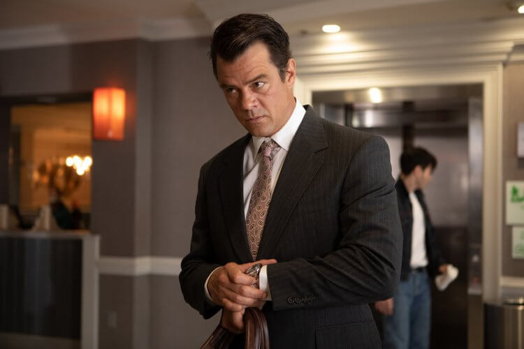 喬許杜哈莫挑戰詮釋真實傳奇大盜 !《天劫高手》擅長變裝的優雅劫匪，真人實事改編電影大銀幕上映