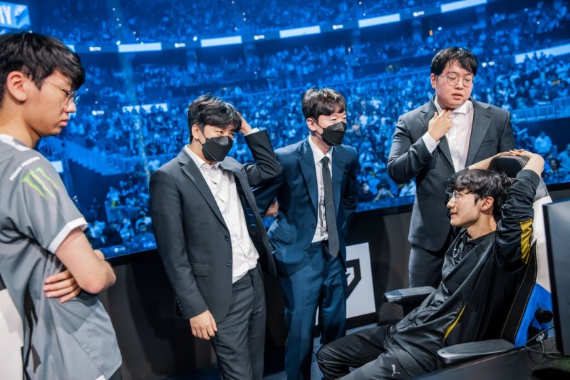 Gen不敌DRX赛后返图：Doran低头沉默 Lehends心事重重