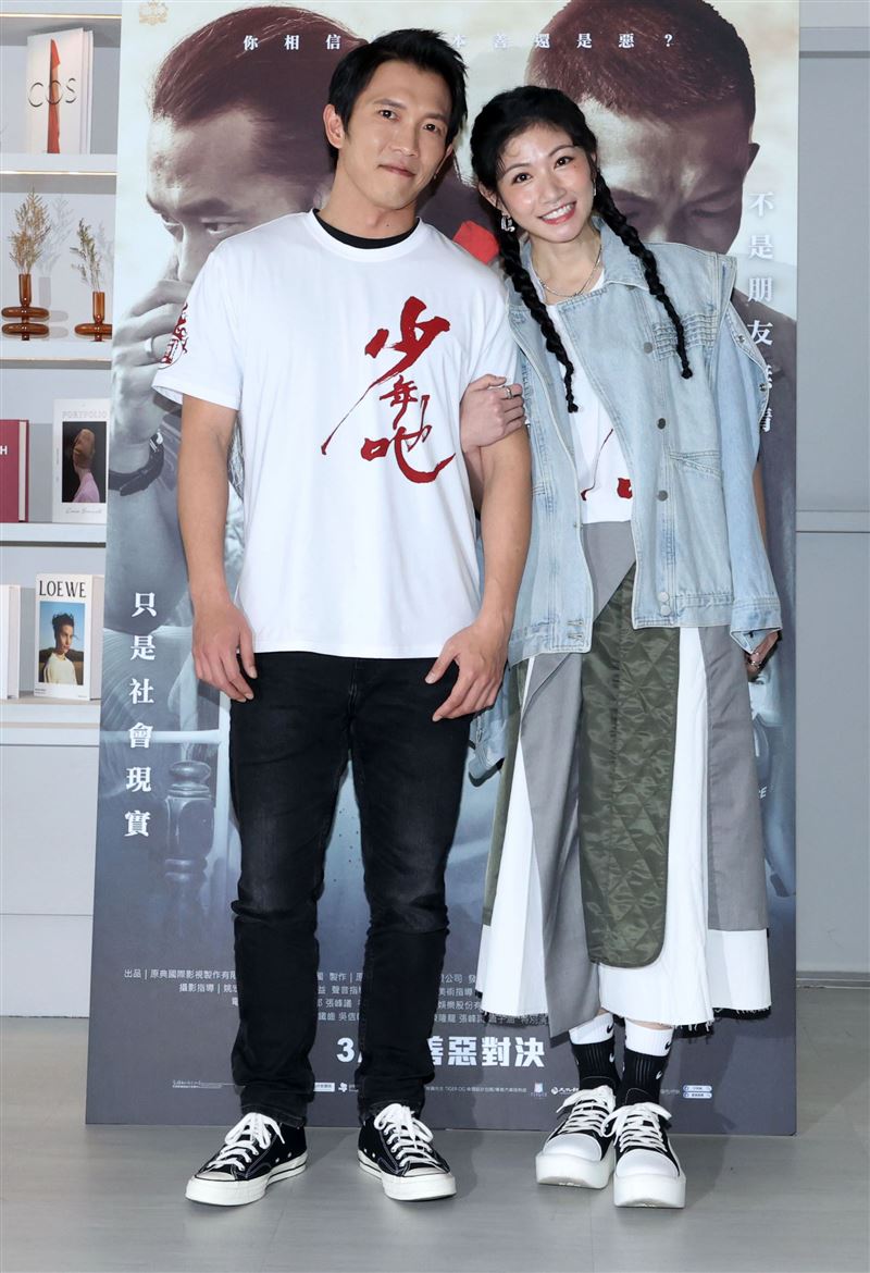 李千娜不藏了！深夜罕高調示愛黃尚禾　甜喊「我的男神」閃瞎網