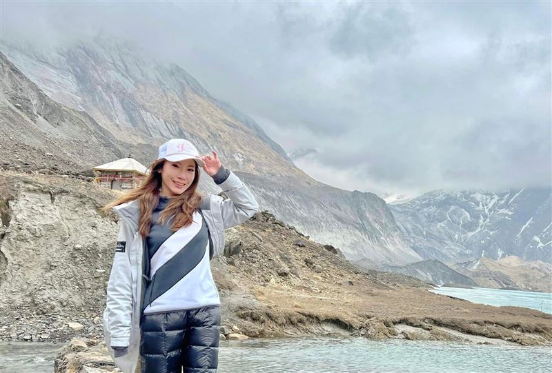 「登山女神」父親不忍了!曾格爾爸反控富商元配:想毀掉女兒