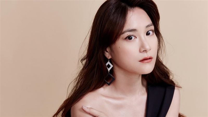 昔遭抹黑「妖怪大姑」！江宏傑親姊不忍反擊了　罕吐「真實心聲」