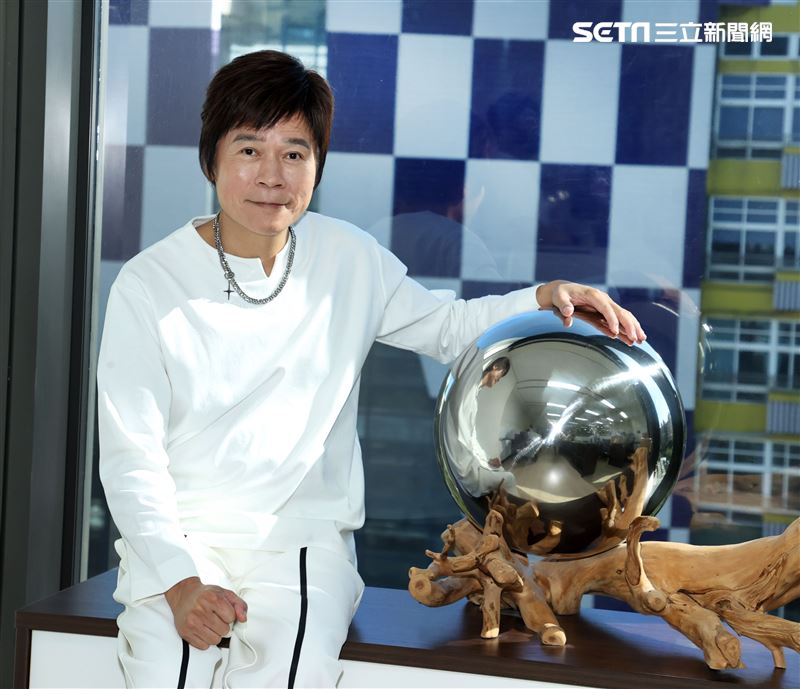 獨家／唱45年學江蕙封麥？洪榮宏鬆吐實話了　「得到很多快樂」