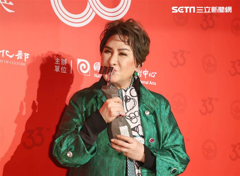 傳藝金曲戲曲表演特別獎　楊麗花承諾會再上舞台：永遠為歌仔戲努力