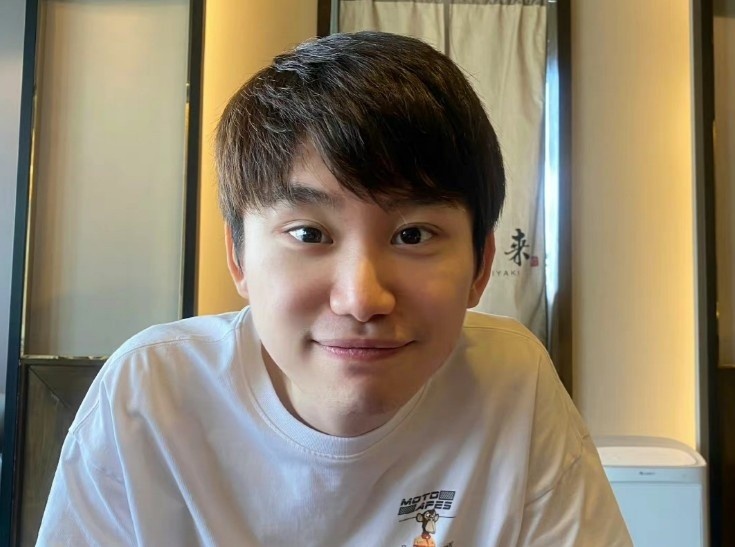 Doinb:我的科目一考了第四次过得,Ale都已经放弃考科目一呢