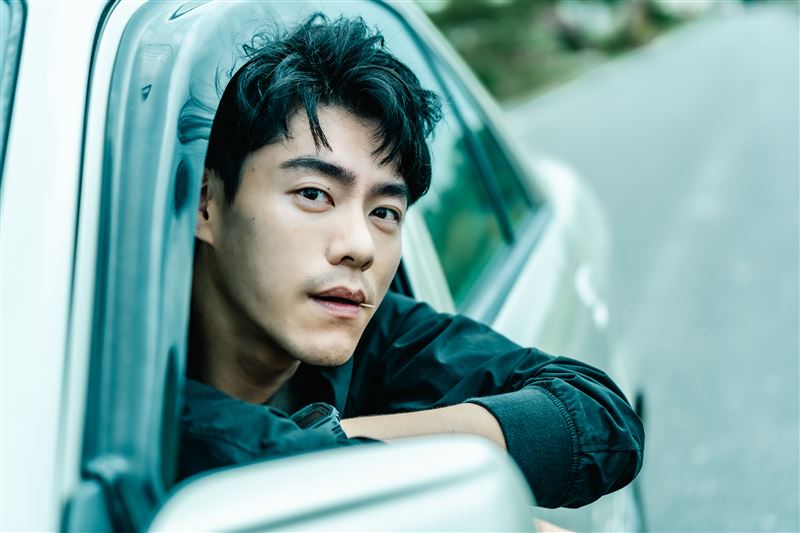 《她和她的她》爆紅！李程彬揭「台客小劉」10秘密　網驚：竟是母胎單身