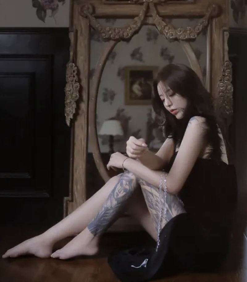 網紅「一字馬秀下體」挑逗片外流 認了拍4影片:沒要結婚別操心能嫁誰