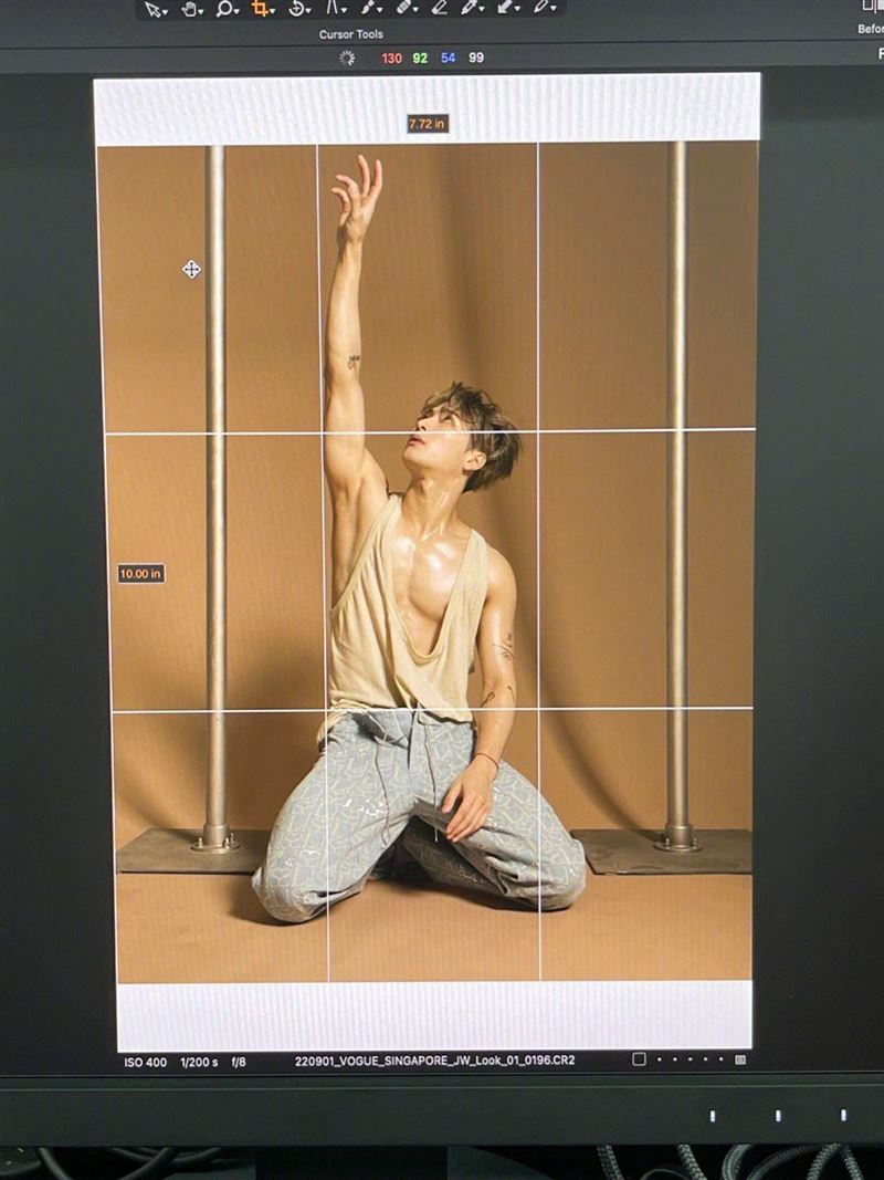 GOT7成員裸身衝下舞台！無數女粉從上摸到下　網虧：牛郎都沒他那麼會