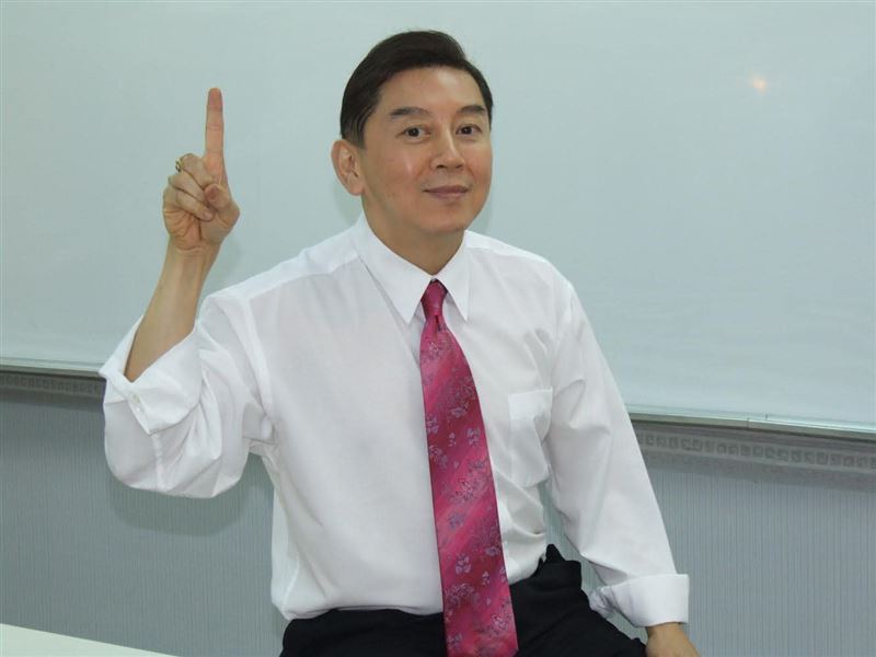 婚變陳子璇兩年後又娶了！高國華第四任妻「濃妝妹」身分曝光