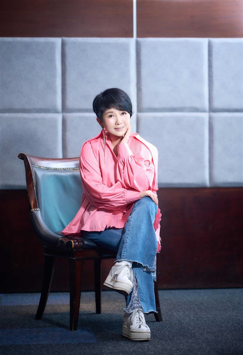 僅13年還清上億債！女星「翻身秘辛」不藏了　新年公開理財小撇步