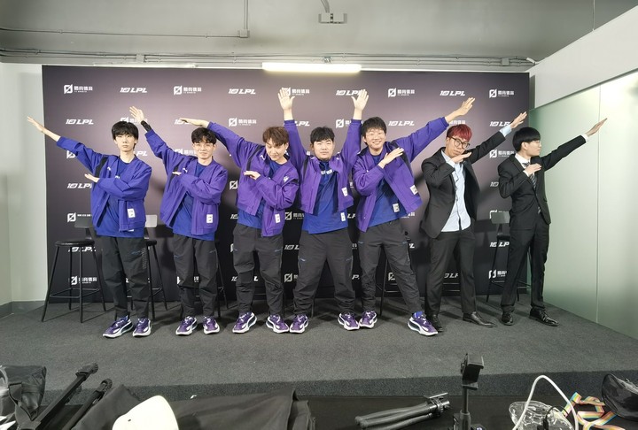 UP赛后群访 Ning:自己已经LPL出场300场了 就感觉…岁数不小了?