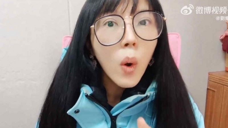 才爆親爹是白狼!劉樂妍「直播又出事」挨轟 超慘近況曝光