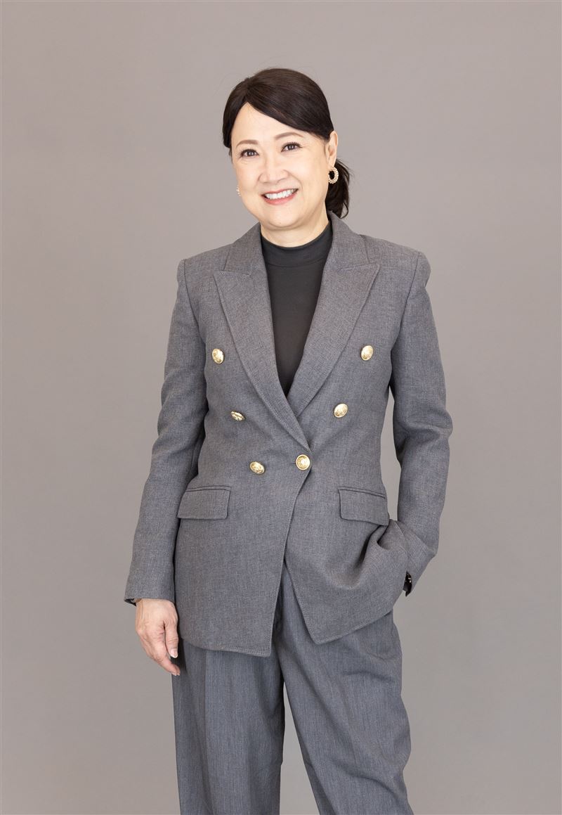 曾入圍金馬影后!大咖新加坡女星洪慧芳加盟台灣公司 大啖滷味愛逛夜市