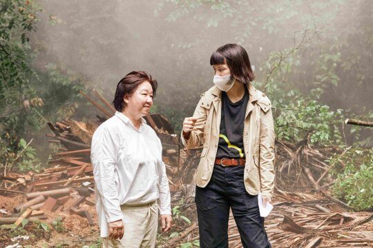 獻給所有的父母 :《山頂小屋》《鴕鳥騎士》等【孩子，你好嗎？】系列紀錄片，自學教育、華文教育、華德福教育等不同體系下親子的成長與愛