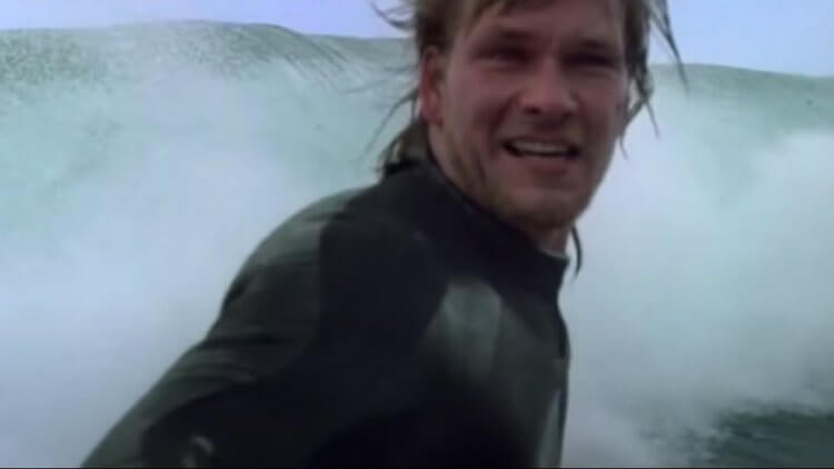 【影評】《驚爆點》：兩大男神大秀魅力，挑戰極限與刺激的警匪片