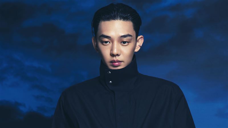 劉亞仁龜縮52天首道歉！染4毒遭偵訊12小時　步出警局哽咽鞠躬認錯