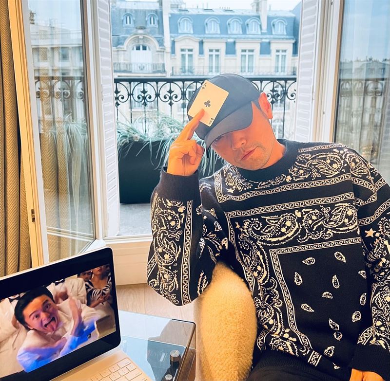 周杰倫出賣髮型師！髮型撞「迪士尼經典角色」　比對圖網笑翻