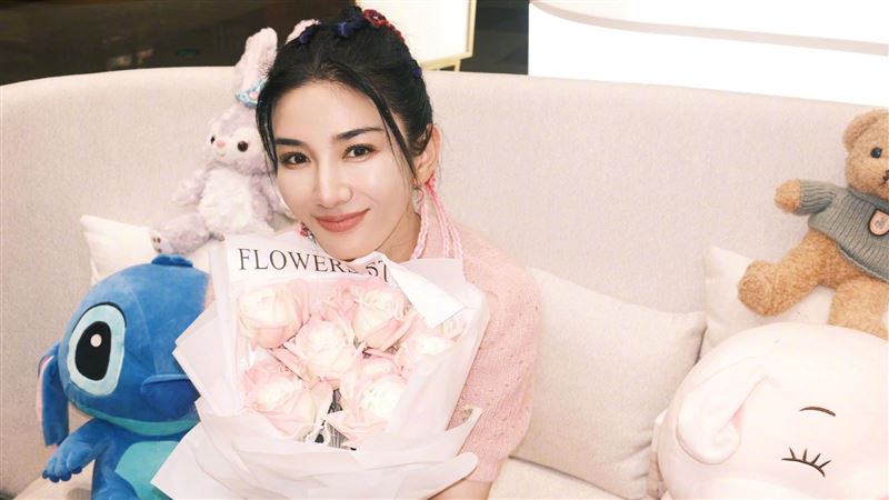 「還珠格格」入戲太深！女星兩次婚姻都慘敗：人是複雜的