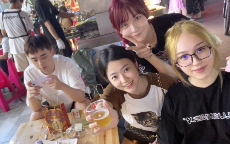 怎么就你们不是一对？瞳夕、兮夜与毛毛Kris、狼行suki共同出游