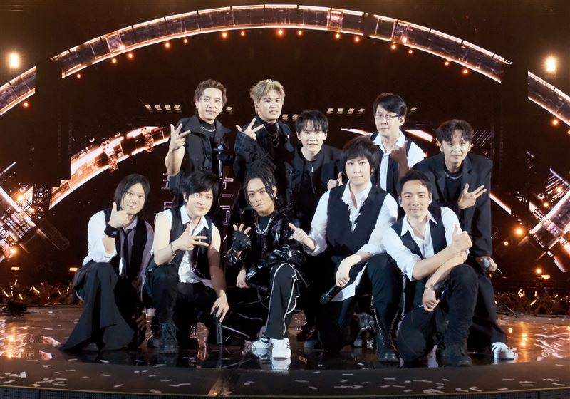 回憶殺！Energy世紀合體「他」現身網暴動　靠怪獸關鍵3句話促成