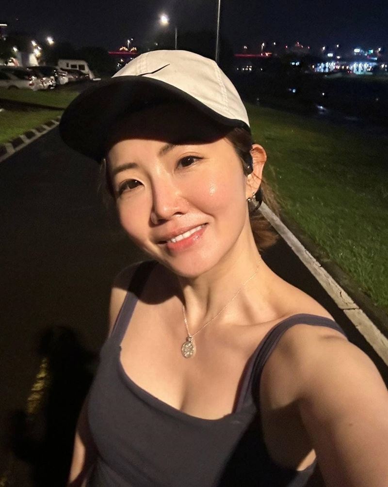 謝忻沒帶錢「行動支付又維修」超商店員暖舉　她感動喊：台灣最美風景