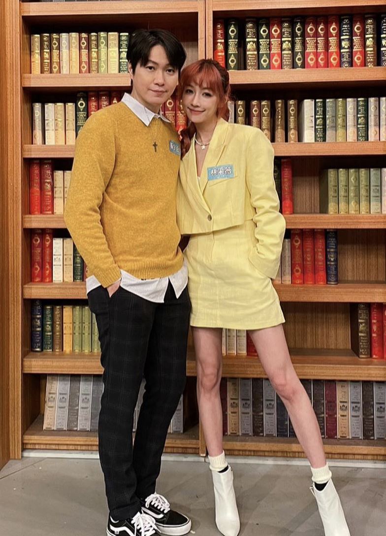 恭喜黃少谷「39歲辣妻」懷二胎！兒子手拿超音波照：我有迪低沒咩了