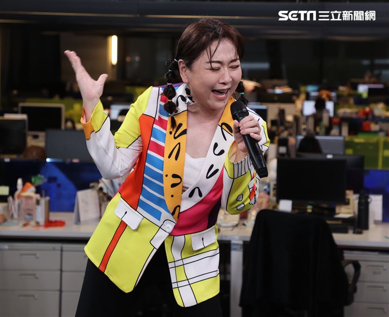 獨家／張秀卿曾熱戀蔡昌憲？親密約會被粉絲抓包　簽名鐵證賴不掉了