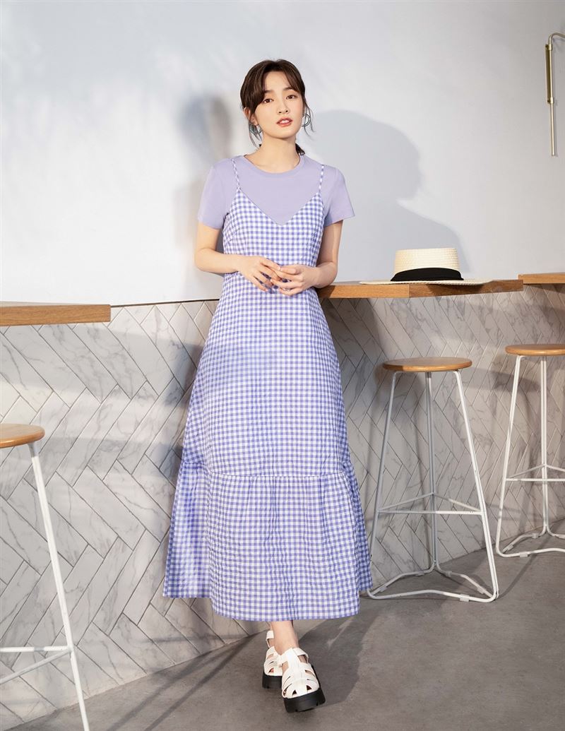 跟王淨一起做自己！GU美人祭時尚單品290元起　厚底馬汀等你手刀搶