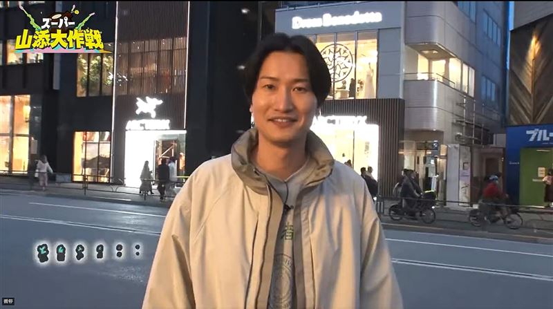 男星超白目！吃完竹籤「戳回去攤販炸雞」惹怒老闆　噁心畫面播出遭罵慘