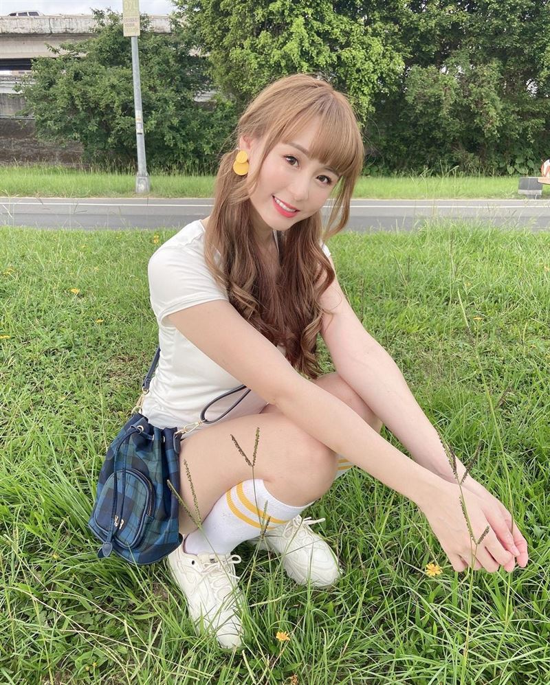 短今爆遭「許先生」小房間摸胸　親吐10年前「選角騙局」：他得逞了