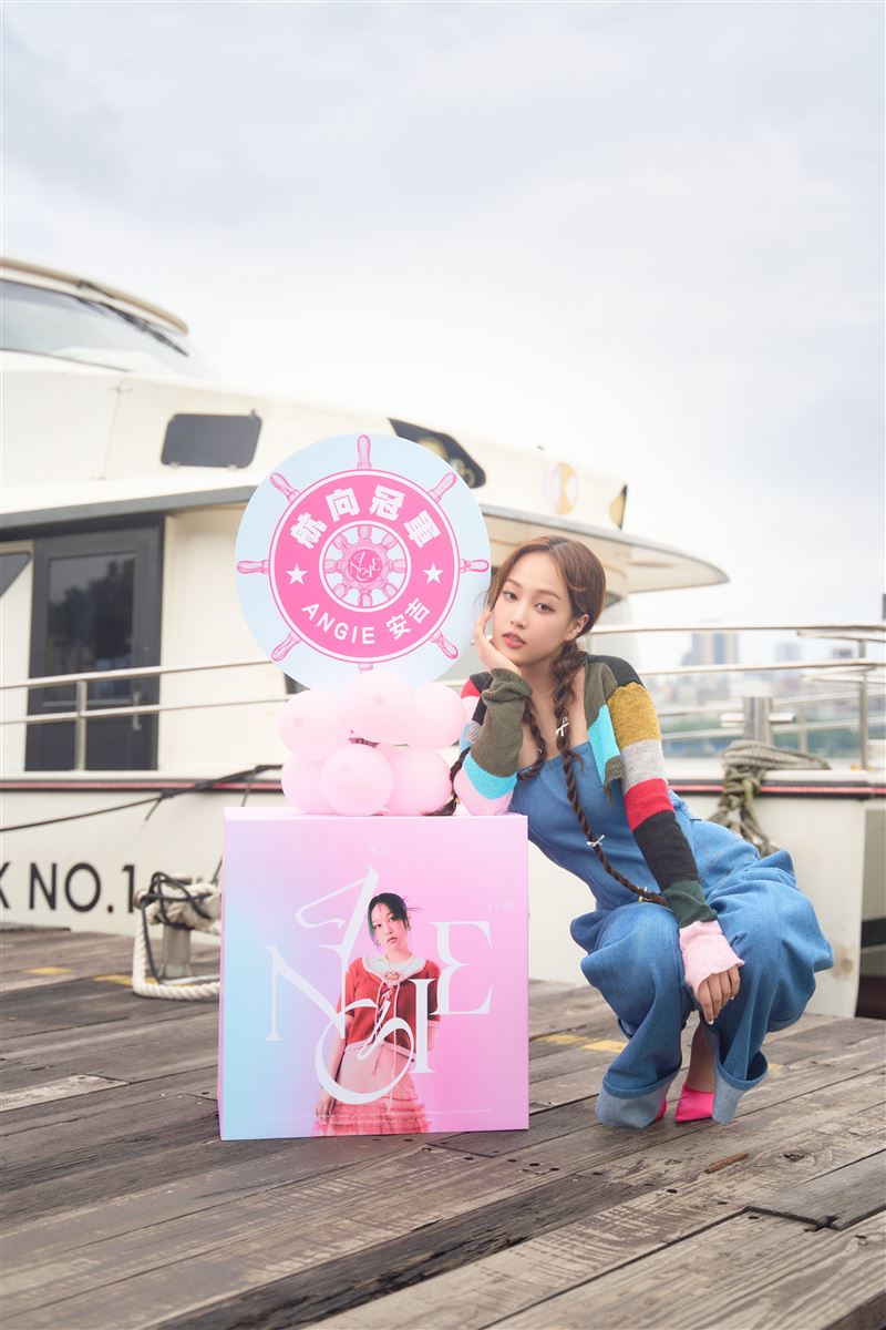 星二代長大變超正！大方認愛富二代男友　見過爸媽不干涉感情事