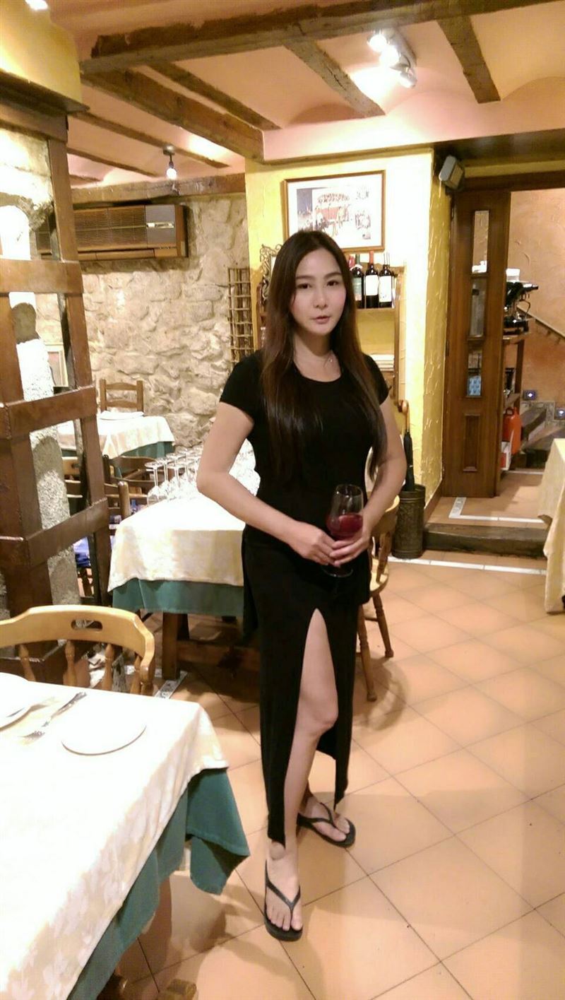 獨家／錄影遭資深綜藝咖性騷！性感女星不忍抖身份：白白吃我豆腐