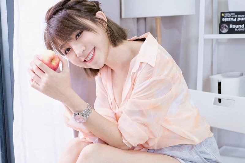 大馬完美女神「黃潔琪」甜美氣場女友感爆棚　辣穿吊嘎「白皙雪乳」無防備露出