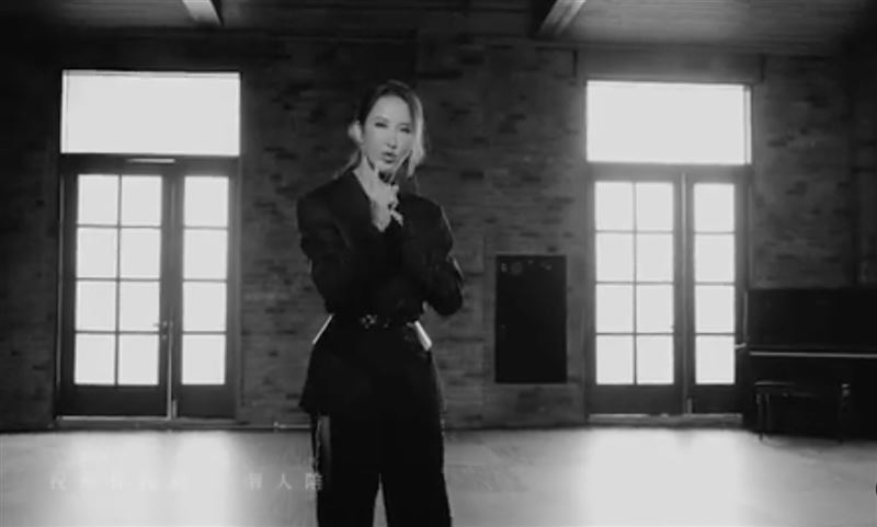 女星工作「突接李玟死訊」悲喊：不敢相信　淚憶入行全因她