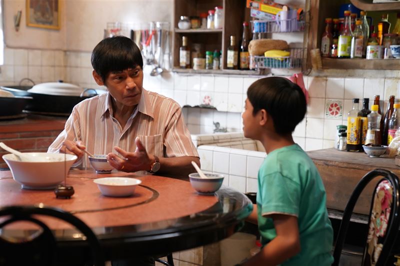 阿公無預警猝逝！孫子看祖傳食譜辦桌祭拜鬼魂　夏靖庭自爆鬼門開趕投胎