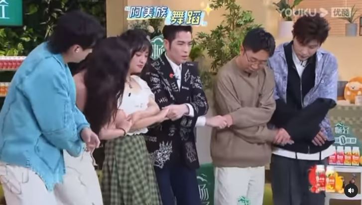 蕭敬騰不只教錯阿美族舞手勢　她眼尖列「3大錯誤」勸：要常回部落