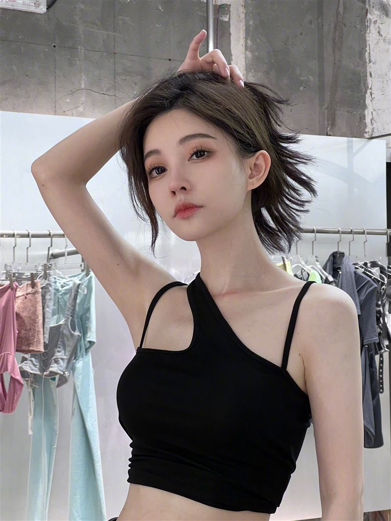 曾爆乾爹抖內4千萬⋯中國第一網紅消失半年　竟罹甲狀腺癌「惡性晚期」