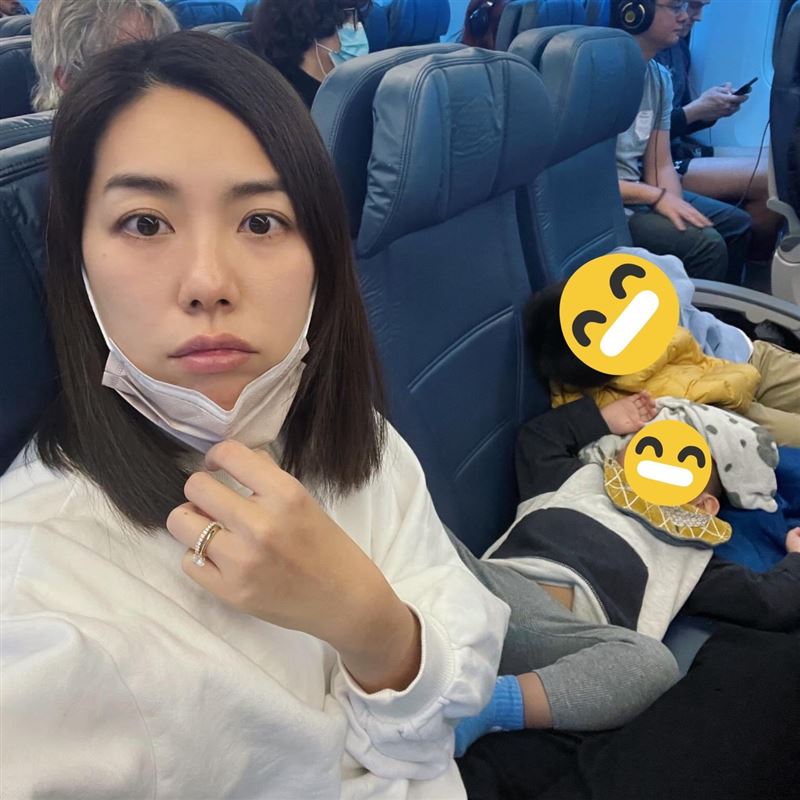 性感濕身照遭兒出賣！老師已讀流鼻血回4字　女星急解釋：2023最糗