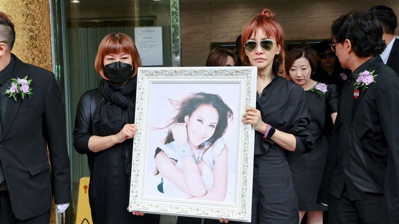 李玟死因真相為何？二姐Nancy遭抹黑不排除提告　找律師發聲明蒐證中