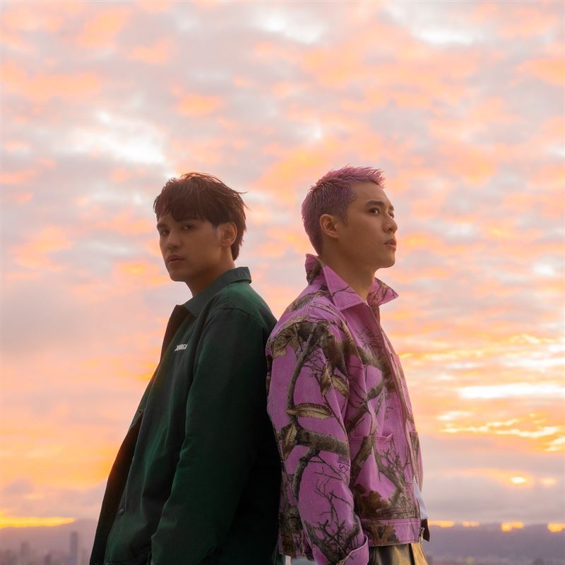 雙帥合體！陳零九、周湯豪2小時催生「超炸神曲」粉絲嗨爆