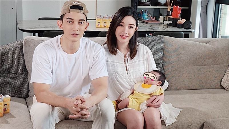2月嬰自賺奶粉錢！許維恩愛女當「最小網紅」吸金　業配排到十月份後