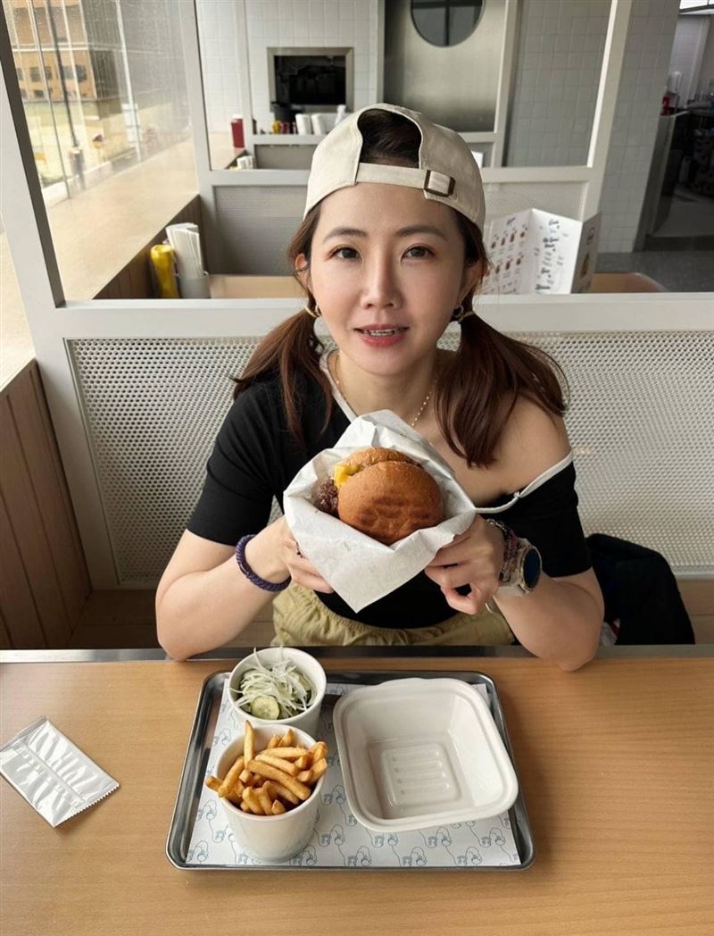 謝忻沒辦法結帳!險吃「霸王餐」 竟攔路人求救:可以幫我付錢嗎