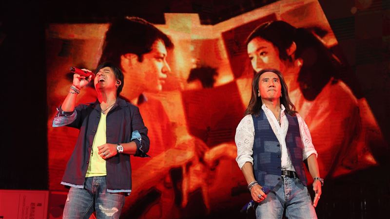 動力火車本來不能唱〈當〉全因瓊瑤這句話　隔19年才首次見面得知真相