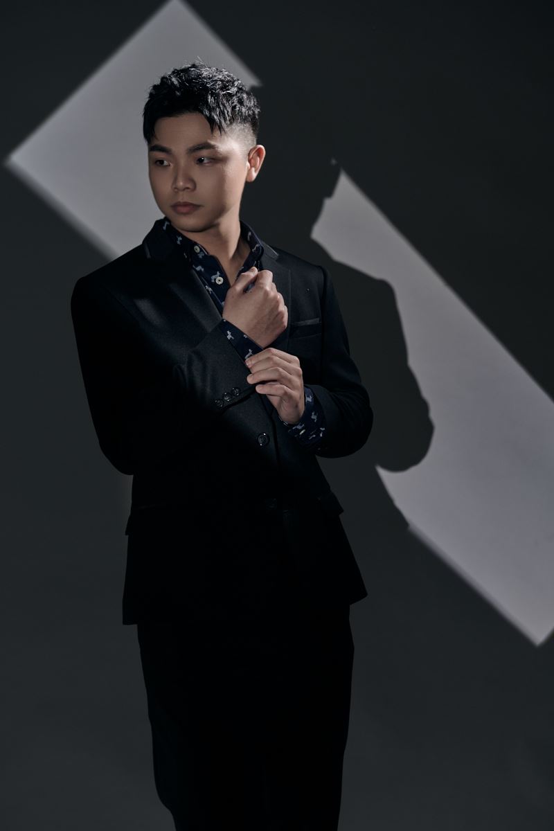 長相激似李玖哲！24歲鋼琴男神「超狂背景」起底　竟是伯克利高材生