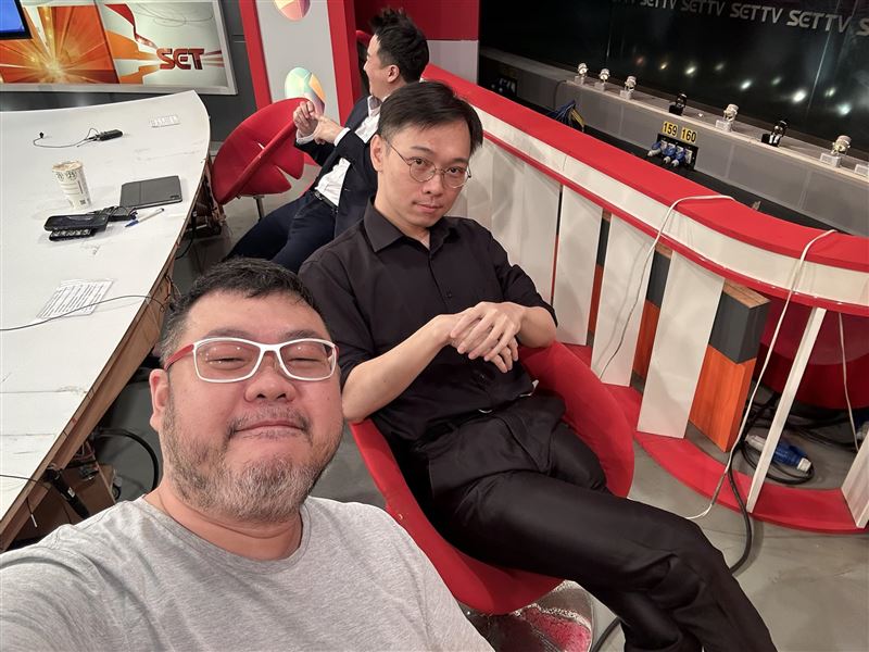 四叉貓夢幻合體黃士修：遇到月薪45萬的男人　1張圖讓萬人笑了