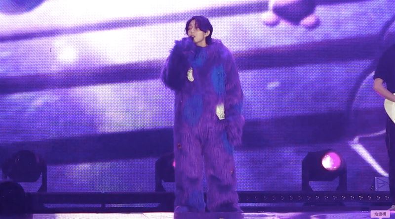 林宥嘉不藏了！台上無預警宣布12月「重磅喜訊」全場秒暴動