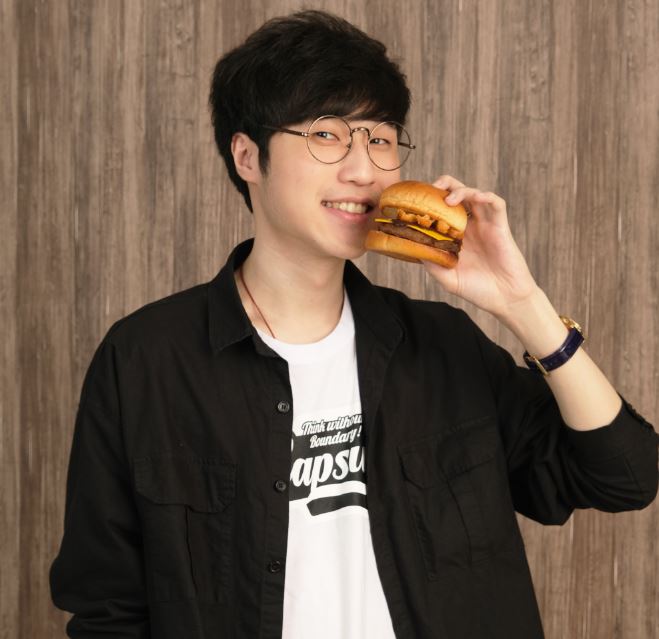 「永久停更」百萬YouTuber阿神痛丟震撼彈！過去14年活得不像人